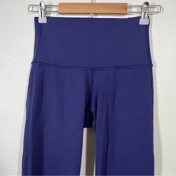 Lululemon Essential Rhythm‎ Crop Emperor Blue - Picture 6 of 12
